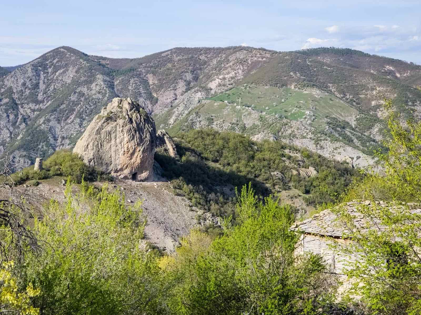 От село Безводно до Саръ кая